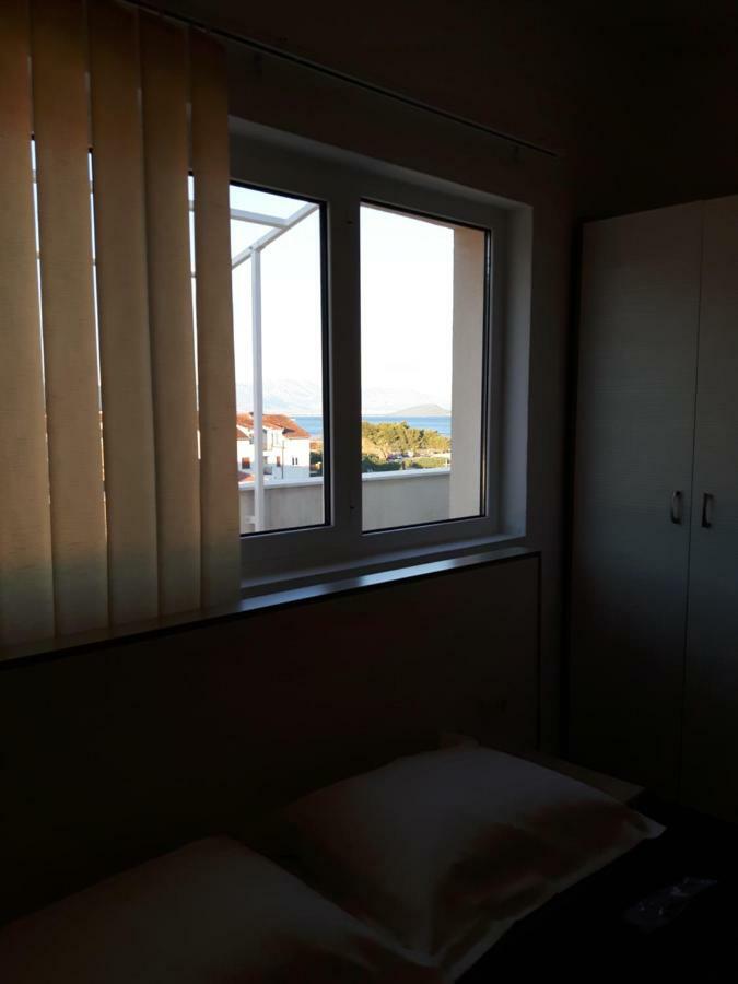 Apartments Nika Trogir Luaran gambar